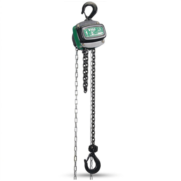 ABLE 500 kg manual chain block hoist with 6 m drop, Grade 80 load chain, forged safety hooks and double-pawl brake, shown in black and green